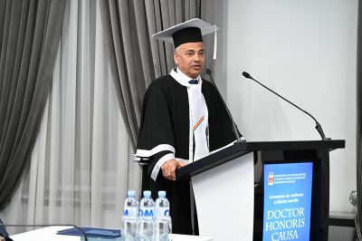 Doctor Honoris Causa Earar Kamel 